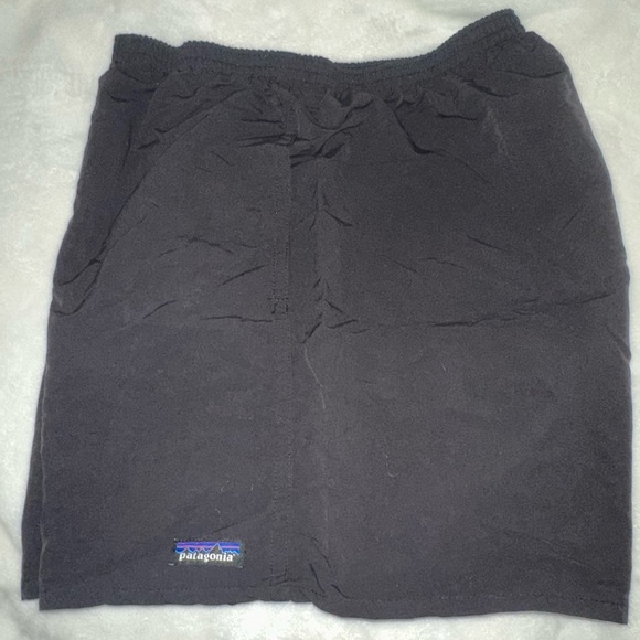 NWOT! Men’s Black Patagonia Swim Trunks - Picture 7 of 8